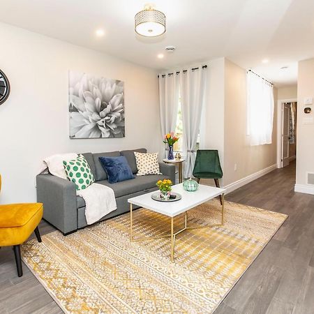 Luxury 1Br With King Bed - Steps From Byward Market! Apartment Ottawa Luaran gambar