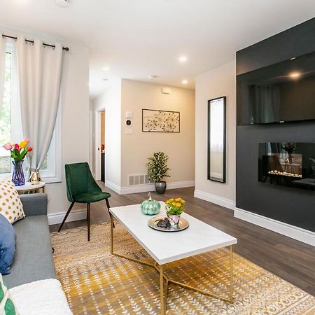 Luxury 1Br With King Bed - Steps From Byward Market! Apartment Ottawa Luaran gambar