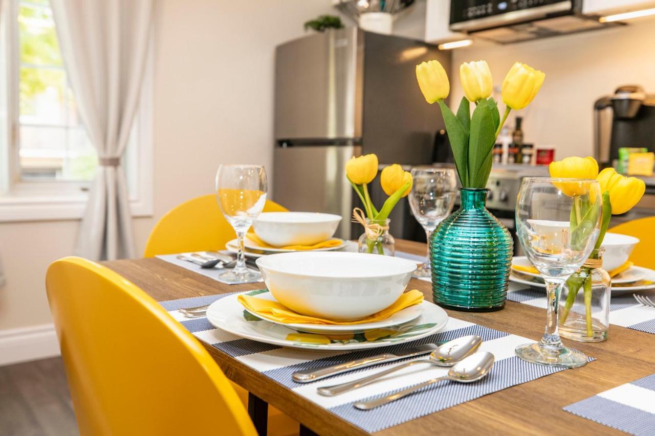 Luxury 1Br With King Bed - Steps From Byward Market! Apartment Ottawa Luaran gambar