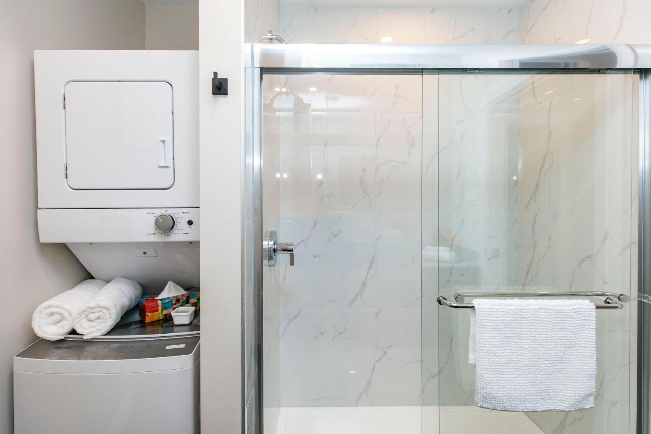 Luxury 1Br With King Bed - Steps From Byward Market! Apartment Ottawa Luaran gambar